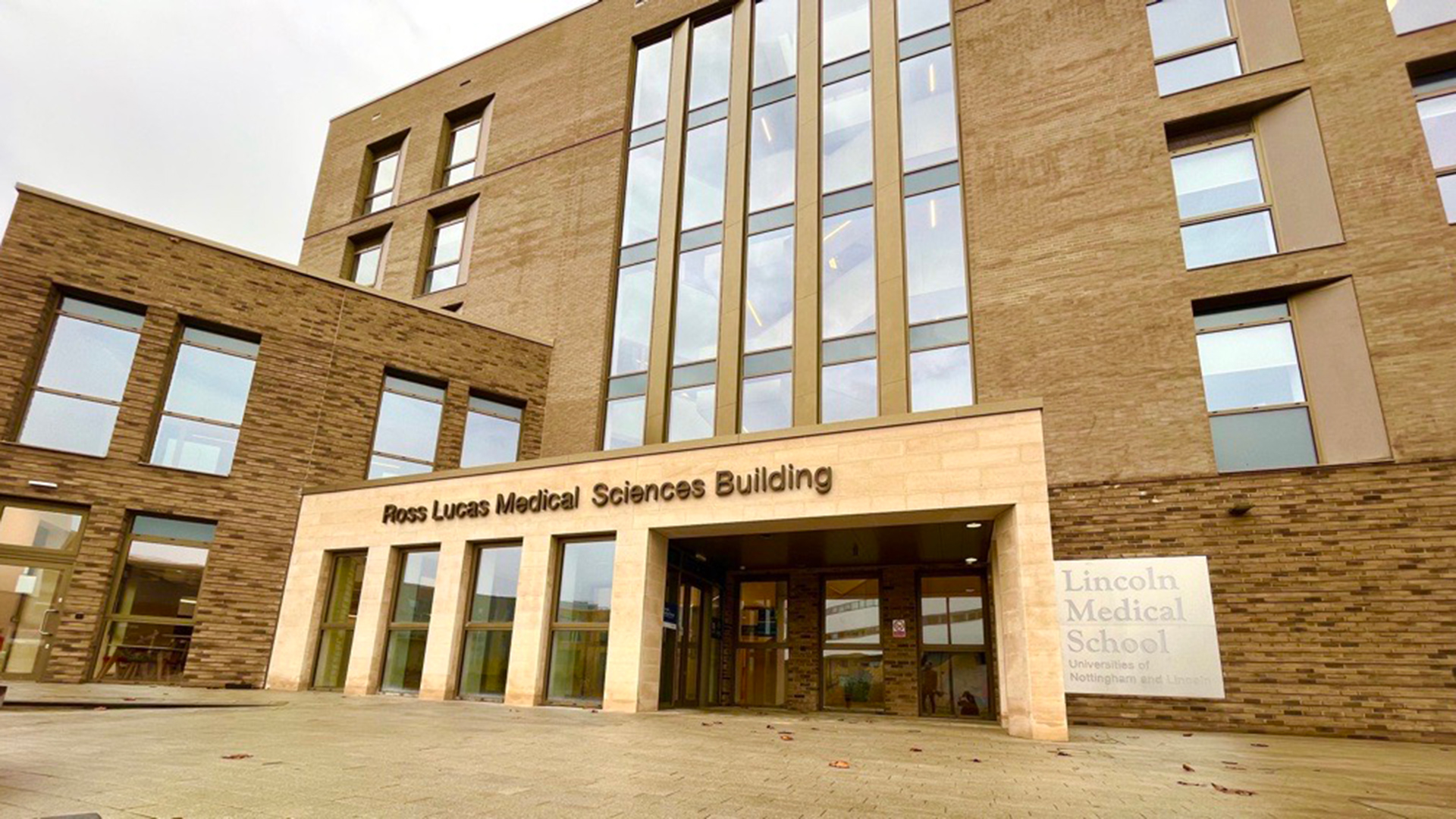 University of Lincoln (UCAS)